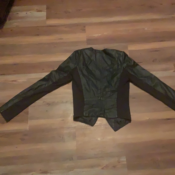 Good - Picture 2 of 4